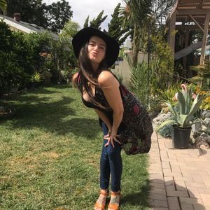 Meet your Posher, Tanya